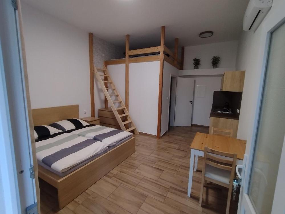 Zahrada * Velké Pavlovice